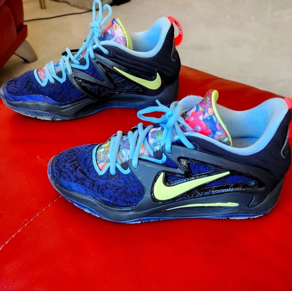 Kevin Durant 15 'Beginnings'